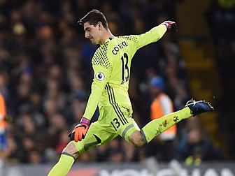 Chelsea keeper Thibaut Courtoi...
