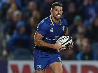 Rob Kearney back in Blue as Le...