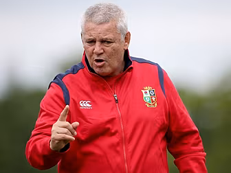 Warren Gatland hits back at Se...