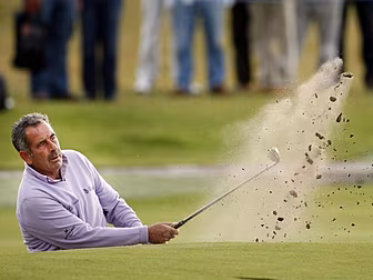 Sam Torrance on dealing with m...