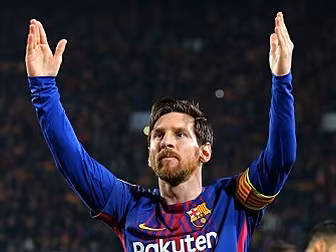 Giles on Messi: "He's...