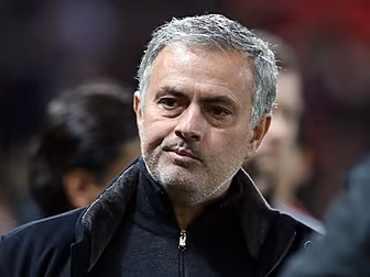 Jose Mourinho Defends Manageri...