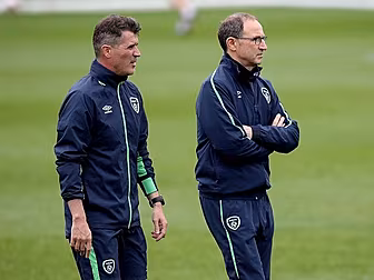 Martin O'Neill signs new R...