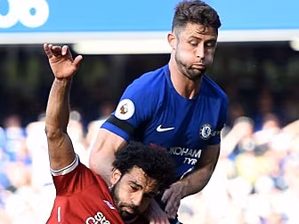 Gary Cahill: Why play a high l...