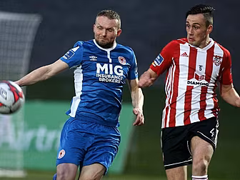 Candystripes to entertain Sain...