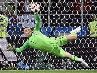 WATCH | OTB AM | England lift...