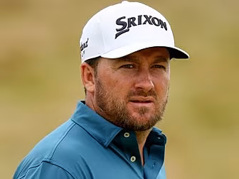 Graeme McDowell dismisses ‘kne...