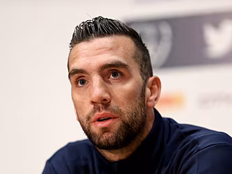Shane Duffy signs for Celtic o...