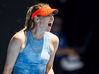Maria Sharapova refuses to ans...