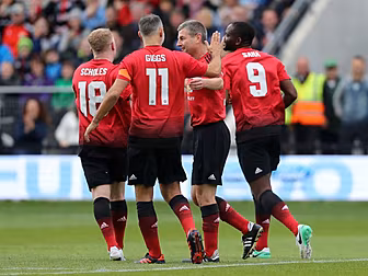 Henshaw surprise, midweek PL m...