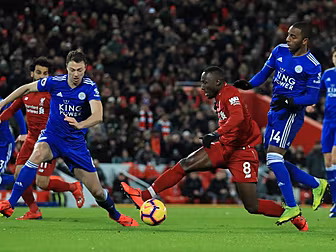 Liverpool held, Ole's United r...