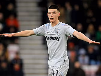 Declan Rice chooses England ov...
