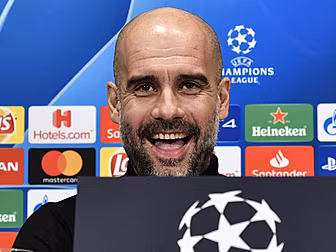 Guardiola hails Man City's uni...