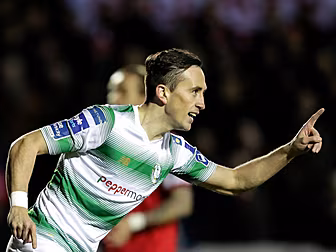 Shamrock Rovers stay top after...