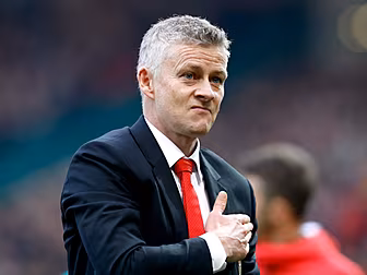Twitter reacts to Solskjaer's...