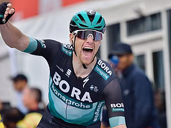 Sam Bennett Wins Opening Stage...
