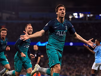Spurs knock Man City out of th...