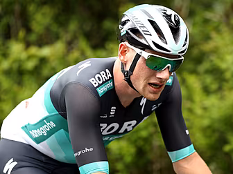 Sam Bennett Extends Lead At To...