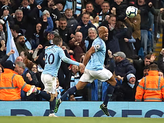 Kompany's stunning strike give...