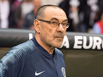 Pat Nevin backs Sarri to keep...