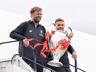 Mark Lawrenson says Klopp's Li...