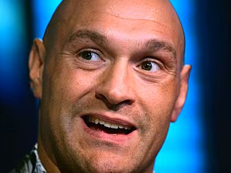 Fury thinks Ruiz will beat Jos...