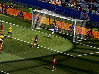 Women's World Cup: Pat Nevin o...