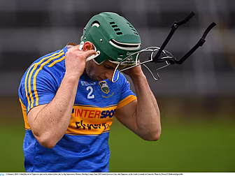 Cathal Barrett out for 3 to 4...