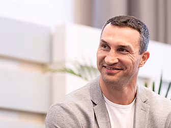 Wladimir Klitschko rescued fro...