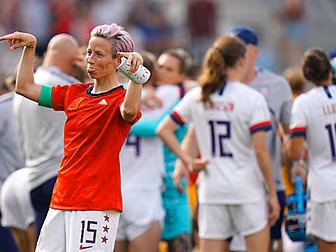 Donald Trump tells USWNT's Meg...
