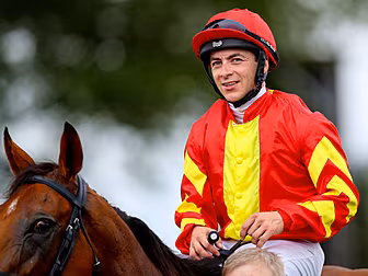 Iridessa wins the Pretty Polly...