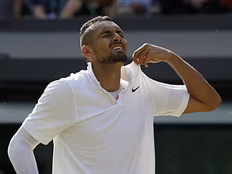 Kyrgios refuses to apologise f...