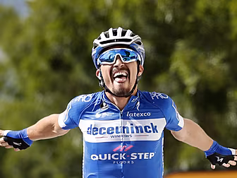 Alaphilippe wins stage 3 of To...