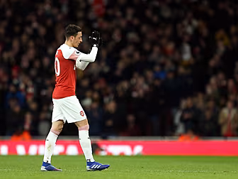 'Wenger tolerated Ozil's attit...