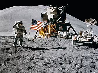Golf on the Moon and lunar spe...