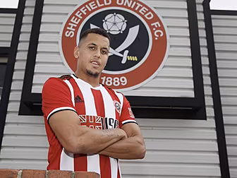 Ravel Morrison signs for Sheff...