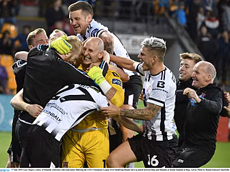 Dundalk beat Riga on penalties...