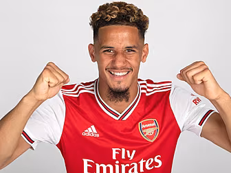 Arsenal beat Tottenham to the...