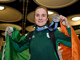 Kellie Harrington to sit out E...