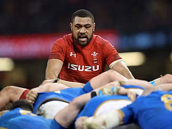 Taulupe Faletau ruled out of R...