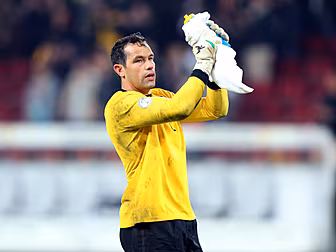 David Forde announces retireme...