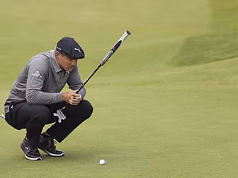 'Single-minded twit' - Bryson...