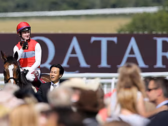 Star mare Deirdre to run at Ch...