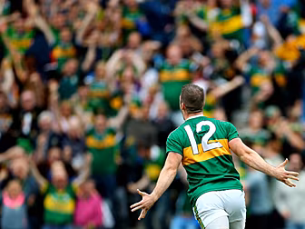 Stephen O'Brien cleared to pla...