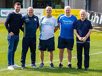 Pat Devlin's Cabinteely Ready...