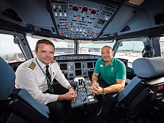 Captain to captain - Keith Woo...