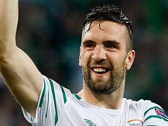 CENTRE HALF SPECIAL | Shane Du...