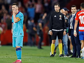 Man United mire, slick City, L...