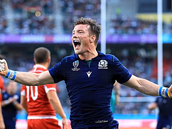 Scotland gain a bonus point wi...
