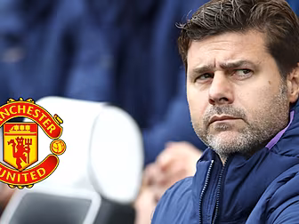 Manchester United should go fo...
